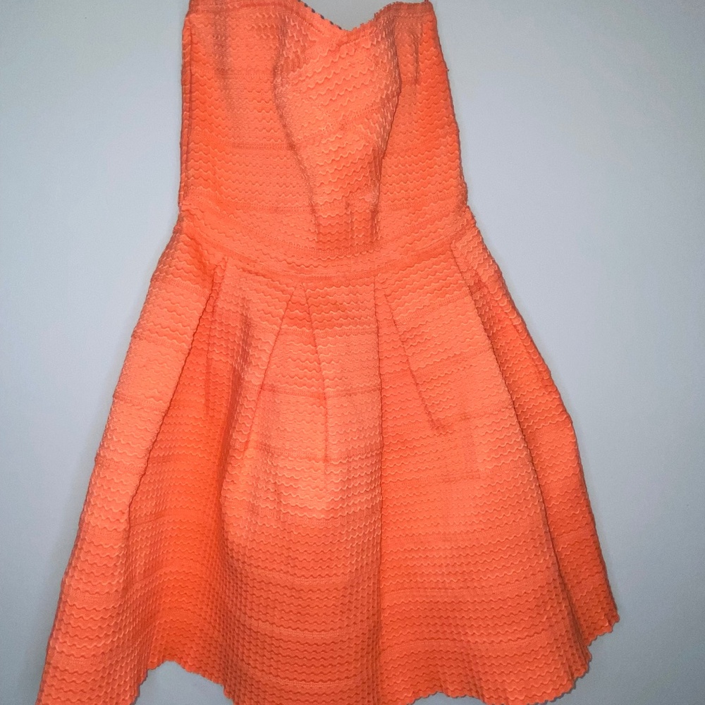 Francesca’s JUN & IVY Size Small Strapless Cora Colored Dress